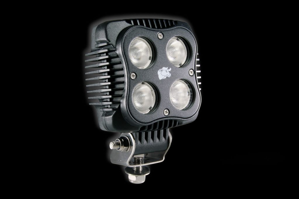 Additional lights. Фары для спецтехники. Светодиодная фара BULLPRO 20вт